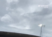 乐鱼app下载-巴拉圭女足冠军头衔赛场胜利者为王，王者归来