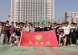 包含河南主教：集体合作是球队成功的秘密的词条
